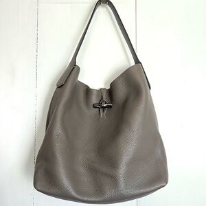 Longchamp Roseau Essential Gray Pebbled Leather Toggle Shoulder Hobo Bucket Bag